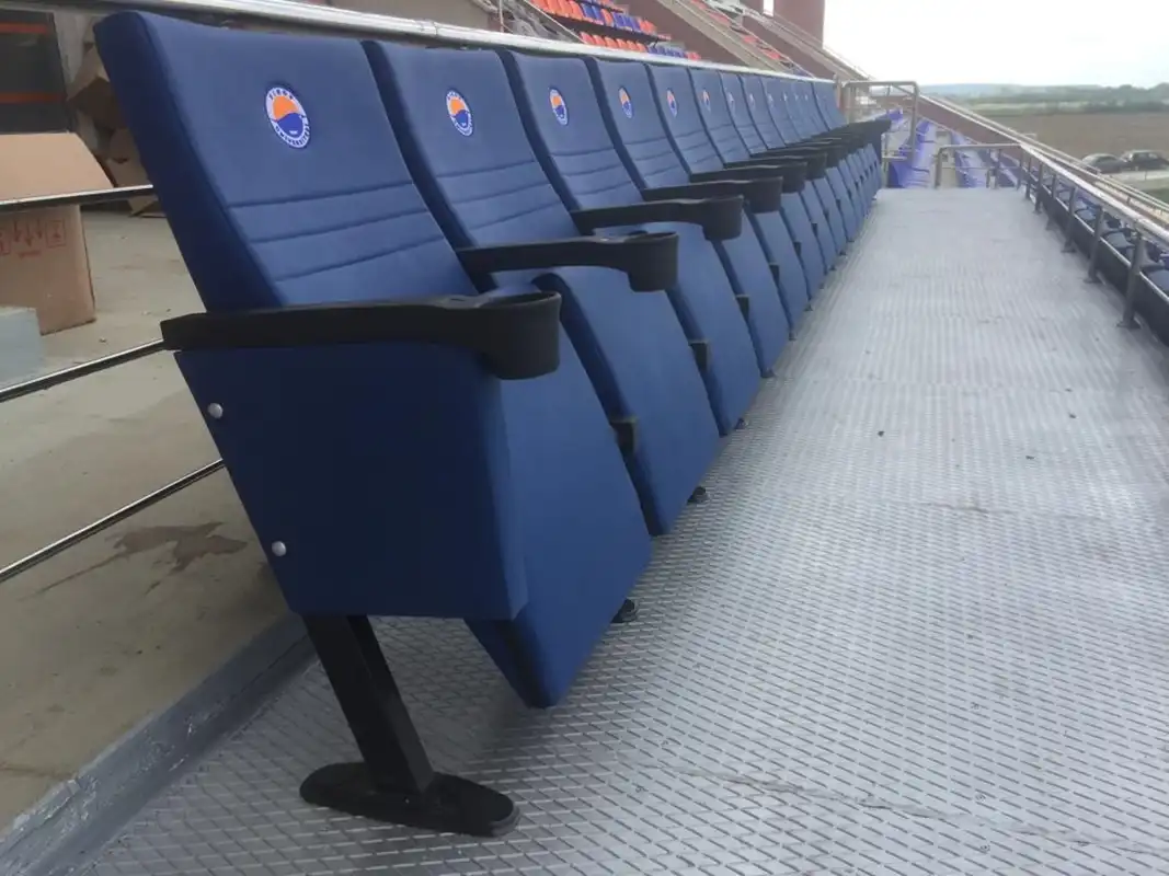 mîravipstadyumkoltugu7 | aldekon stadyum koltukları