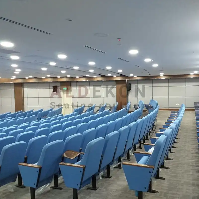 cologne konferans koltogu yazi tablasi | aldekon stadyum koltukları Cologne Konferans Koltogu Yazi Tablasi