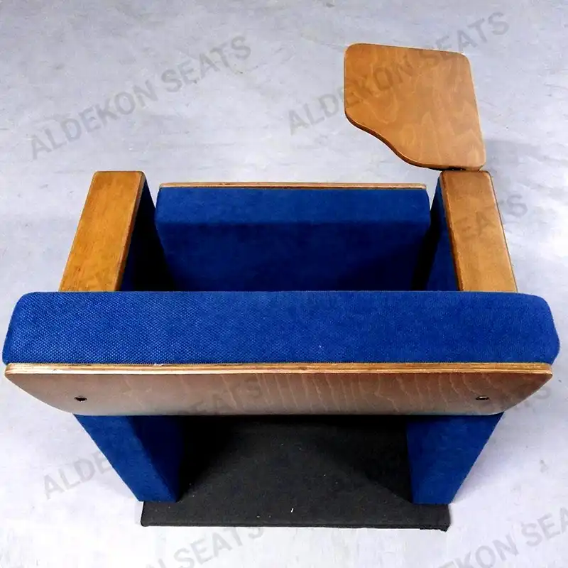 demrekonferanskoltugu1 | aldekon stadyum koltukları