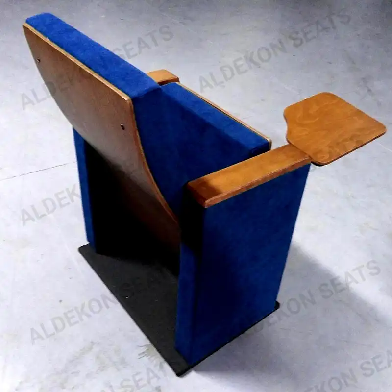 demrekonferanskoltugu6 | aldekon stadyum koltukları