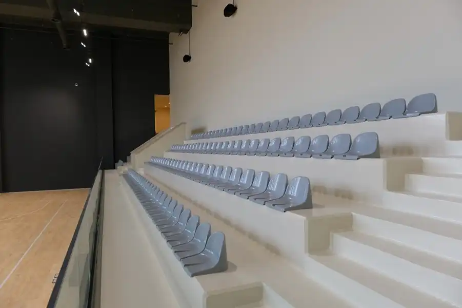 teniskortu01 | aldekon stadyum koltukları